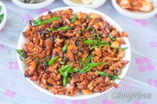 [김진영 MD의 식탁] 청송·봉화 닭불고기, 구례 닭소금구이, 제주 닭샤부샤부