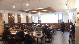 여기가 동네 도서관이랍니다, 믿겨지시나요?