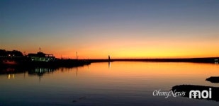 [모이] 태안반도 모항의 뜨거운 노을