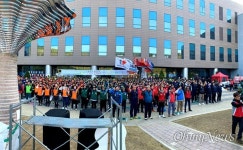 요금수납원 전체 직접 고용 위해 투쟁 계속 결의