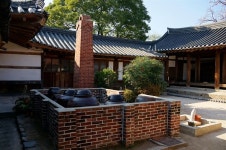 사방백리에 배려의 철학을 알린 경주최부자댁 굴뚝