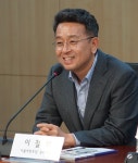 국어 과목이 있듯이 시민 과목이 있어야