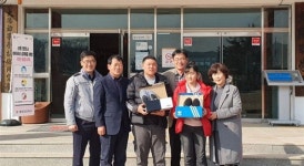 윤재호 전 합천군의원, 모교 대양초교 장학금 기탁