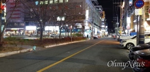 창원 상남동, 코로나19 확진 첫 평일 저녁 분위기 썰렁