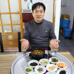 30년 단골 입맛 물들인 울산식당 추어탕