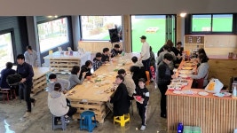 화성 청년 드디어 일냈다