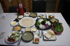 조금만 늦어도 완판... 아무 때나 못 먹습니다