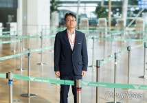 직원은 뺨 맞고 승객은 발작... 전쟁터나 다름 없다