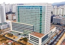 자진 폐업 경기방송 사태 첫 공판... 위장폐업·부당해고 여부 공방