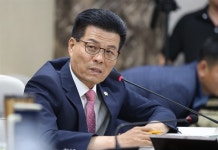 비좁고 물새고 47년된 갈산면 청사, 신축은 언제?