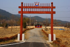 [[김삼웅의 인물열전] 호방한 자유인 허균 평전] 전북 익산으로 유배