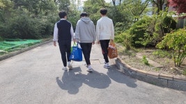 교장선생님이 교장실 청소하는 이런 학교, 어떤가요?