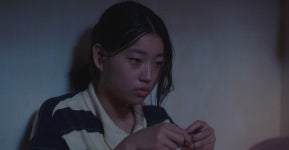 엄마의 시신을 욕조에 감춰야 했던 열아홉... 그의 속사정