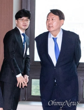 조국 