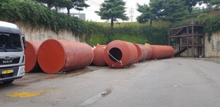 홍주종합경기장 무단 점유 폐사축 매몰탱크 골머리