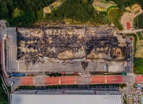 [오마이포토] 화재로 전소된 쿠팡 덕천물류센터