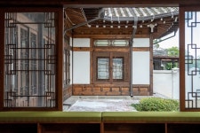 꿈에 그리던 집의 변신... 새롭게 지켜내다
