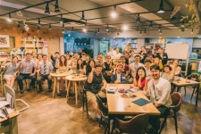 공동체가 살아있는 카페를 만들고 싶다면