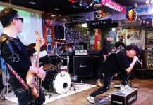 헤비메탈? 포크? 고르세요, 당신의 고막으로 찾아갑니다