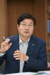 염태영 수원시장 지금이 지방분권형 개헌의 적기… 과감하게 이양해야