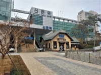 1920년생 신촌역은 모르는 경의선을 둘러싼 각축전 [서울 근대건축 톺아보기]