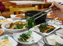 수덕사의 향긋한 잔치, 산채정식 맛보러 갈까