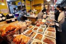 다이어트의 적? 제겐 칭찬이죠