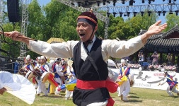 광한루원에서 펼쳐진 춘향제, 흥이 절로 나네