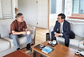 [포토] 김동연 경기도지사 당선인, 문재인 전 대통령 예방