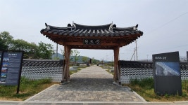 강화도 민통선 너머 북쪽, 인적 드문 이곳을 찾아온 이유