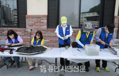 무뎌진 칼, 망가진 우산 고쳐 드립니다