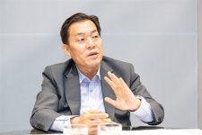 초대 수원특례시장의 꿈 모바일 활용해 직접 민주주의 구현할 것