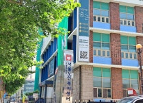 이곳이 정녕 도시에서 소외된 뒷방이란 말인가