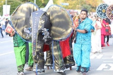 [맘프] 15개국 전통 복장 등 다양한 문화 선보여