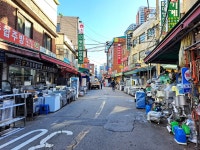 없는 것 빼고 다 있는 골목, 상인들 한숨 들리는 까닭 [우리 도시 에세이]
