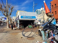 어느 세대나 OK! 낡은 문래동이 보여주는 관용 [우리 도시 에세이]