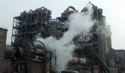 쓰레기 시멘트 오염시설 허가 대상 지정됐지만... 유예기간 4년