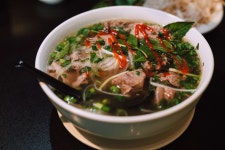 진짜 베트남쌀국수는 따로 있다, 한국인들이 먹은 것의 정체 [전명윤의 타인의 식탁]