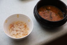 밥에 김치 그리고 약... 외로운 밥상, 위태로운 농촌 [월간 옥이네]