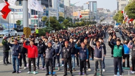 비를라카본코리아사내하청지회, 파업 출정식 개최