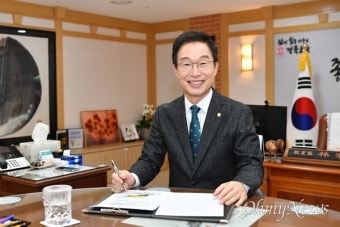 '뇌물수수 혐의' 임종식 경북교육감 구속영장 기각