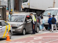 [오마이포토] 반복되는 스쿨존 초등생 사망... 낮에도 음주단속