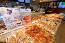 방황했던 어린 시절, 새로운 길 열어준 빵