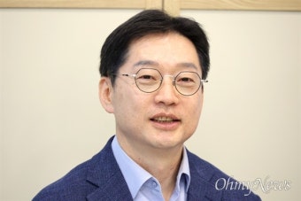 김경수 