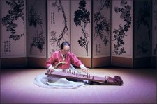 어머니를 이해하는 마음으로 가야금 연주