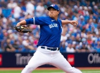 인간 승리 류현진, 부상 딛고 444일 만의 선발승