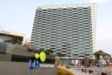 양산 사송지구 철근 누락 아파트 관련 LH 본사 압수수색