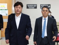 검찰이 맞나, 김용이 맞나... 위증 영장심사서 1차 판가름