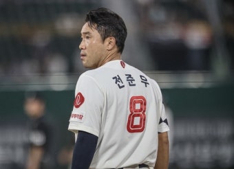 전준우 '나를 따르라'... 가을야구 불씨 살린 롯데