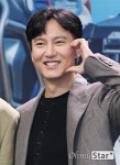 [오마이포토] 뭐라도 남기리 김남길, 남길이가 이야기 듣고 남기리